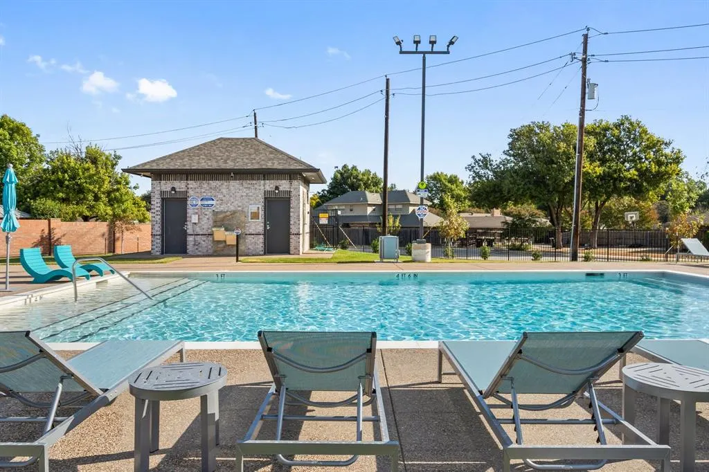 928 Heart Reef Road