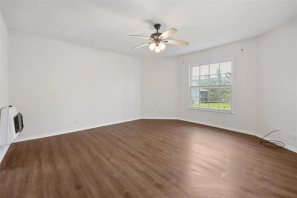 224 W Hull Street #101-3