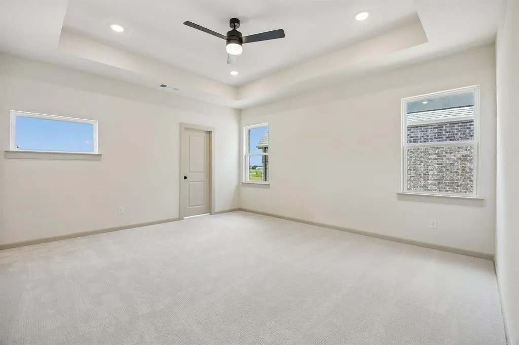 312 Callum Parkway