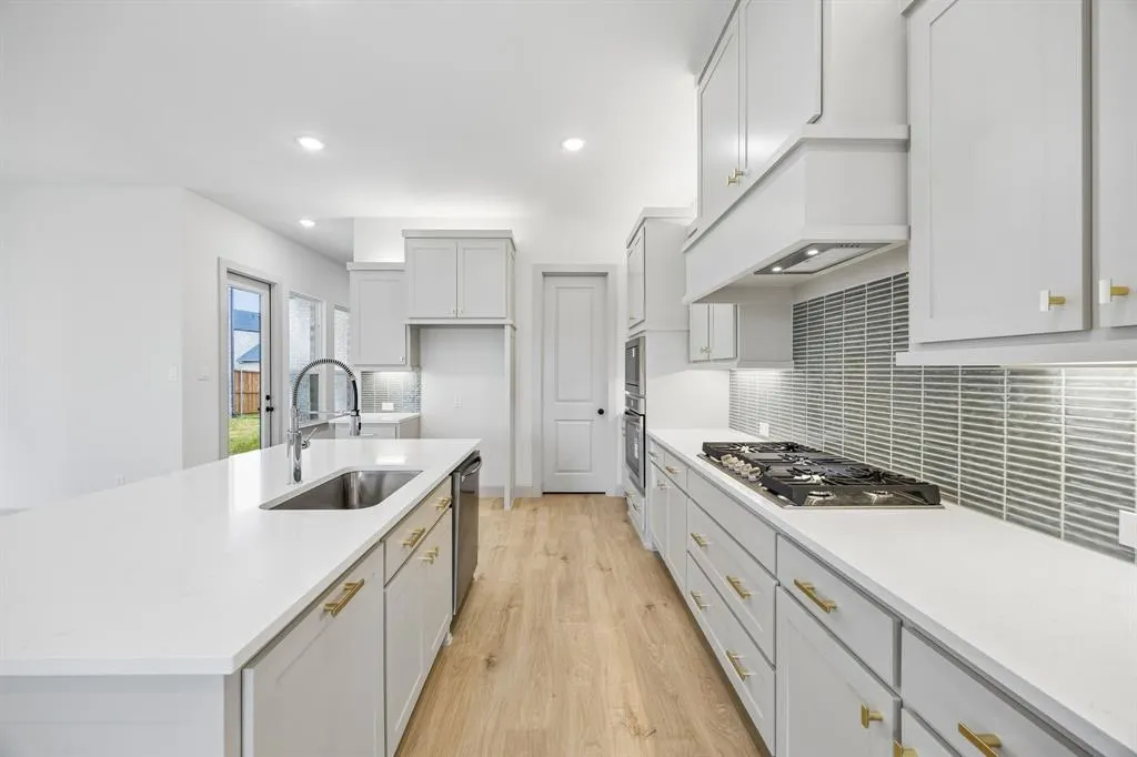 312 Callum Parkway