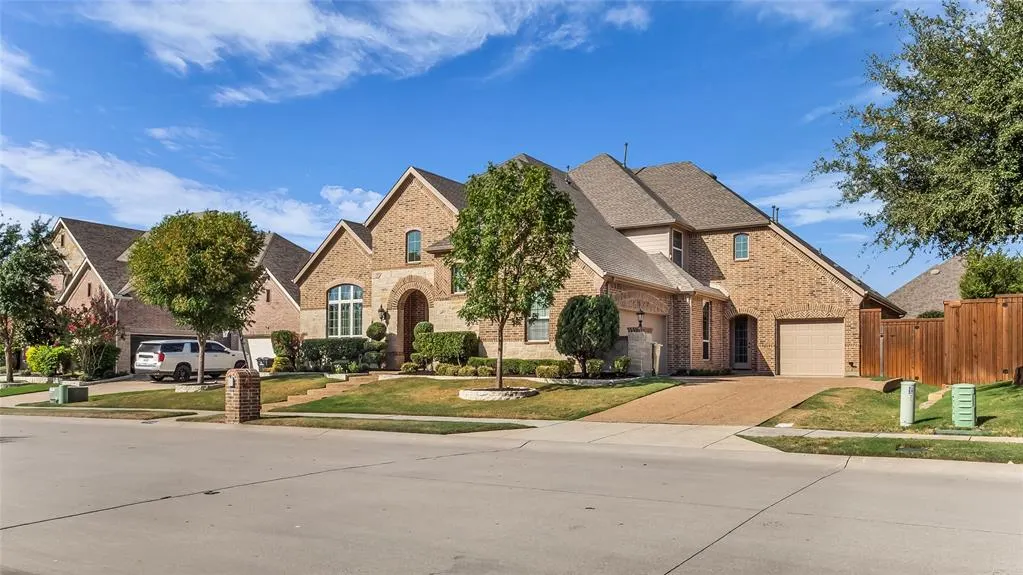 900 Blue Ridge Drive
