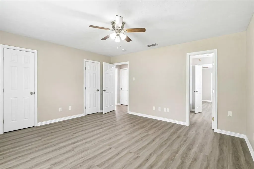 2840 Meadowbrook Drive