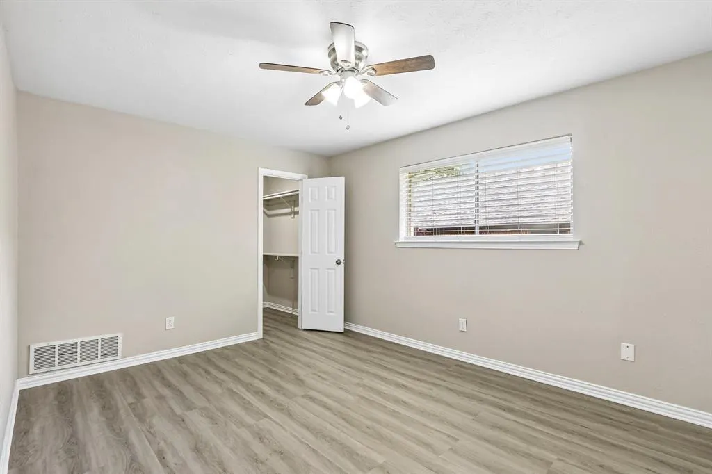 2840 Meadowbrook Drive