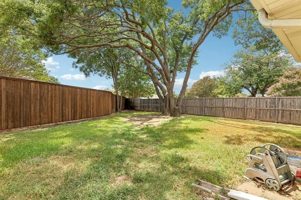 2840 Meadowbrook Drive