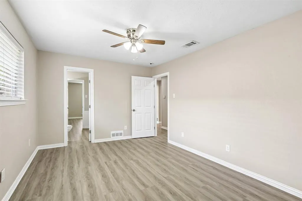 2840 Meadowbrook Drive