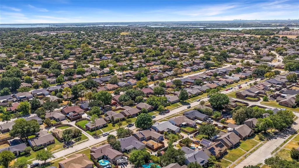 9017 Millwood