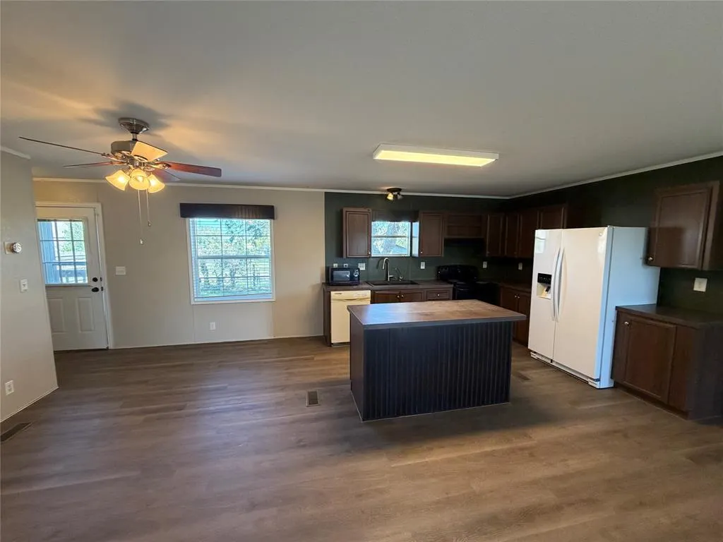 2633 County Road 429