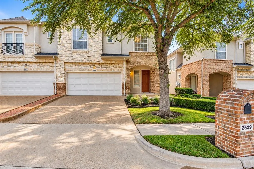 2529 Corbeau Drive