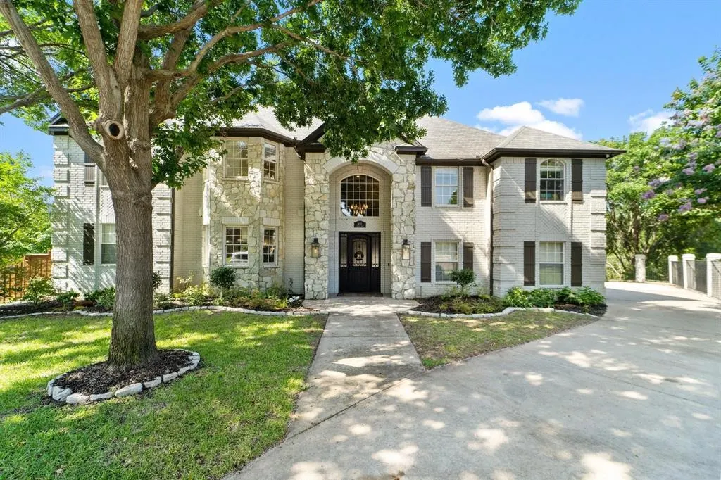 621 Somerset Drive