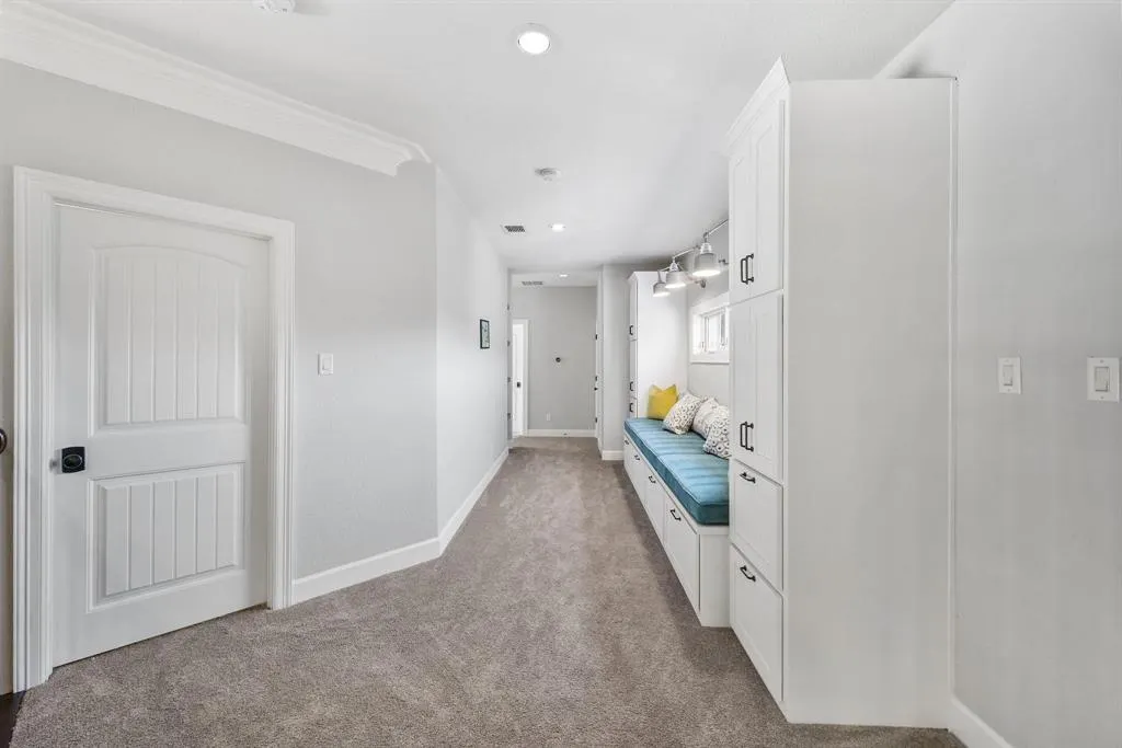 621 Somerset Drive
