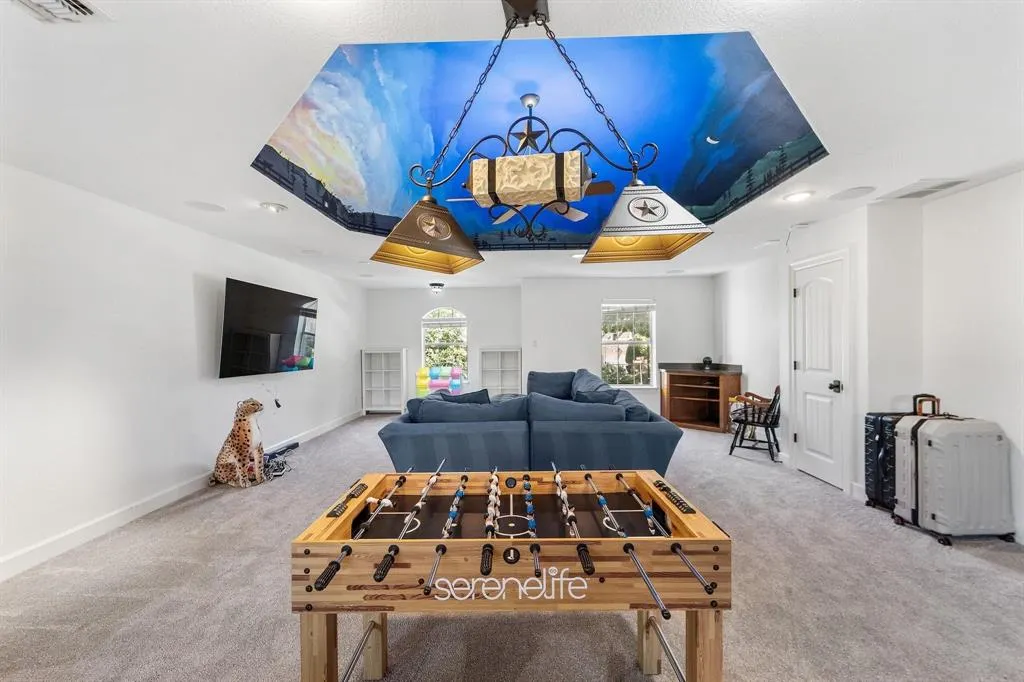 621 Somerset Drive