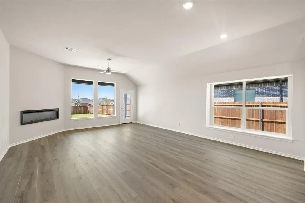2212 Castle Rock Lane