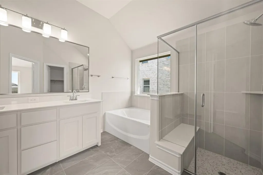 2212 Castle Rock Lane
