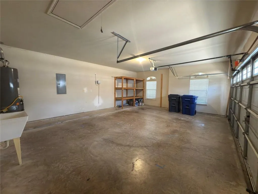 8005 White Stallion Trail