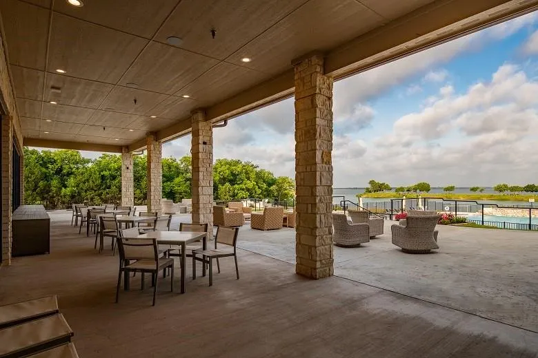 411 Aqua Court