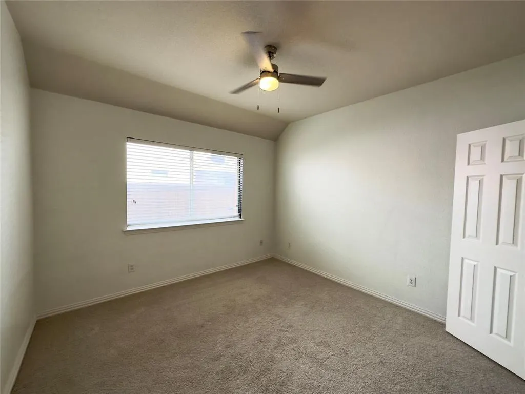 1605 Crown Point Road