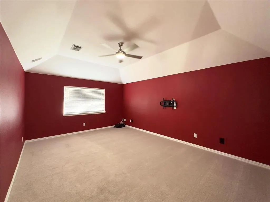 1605 Crown Point Road
