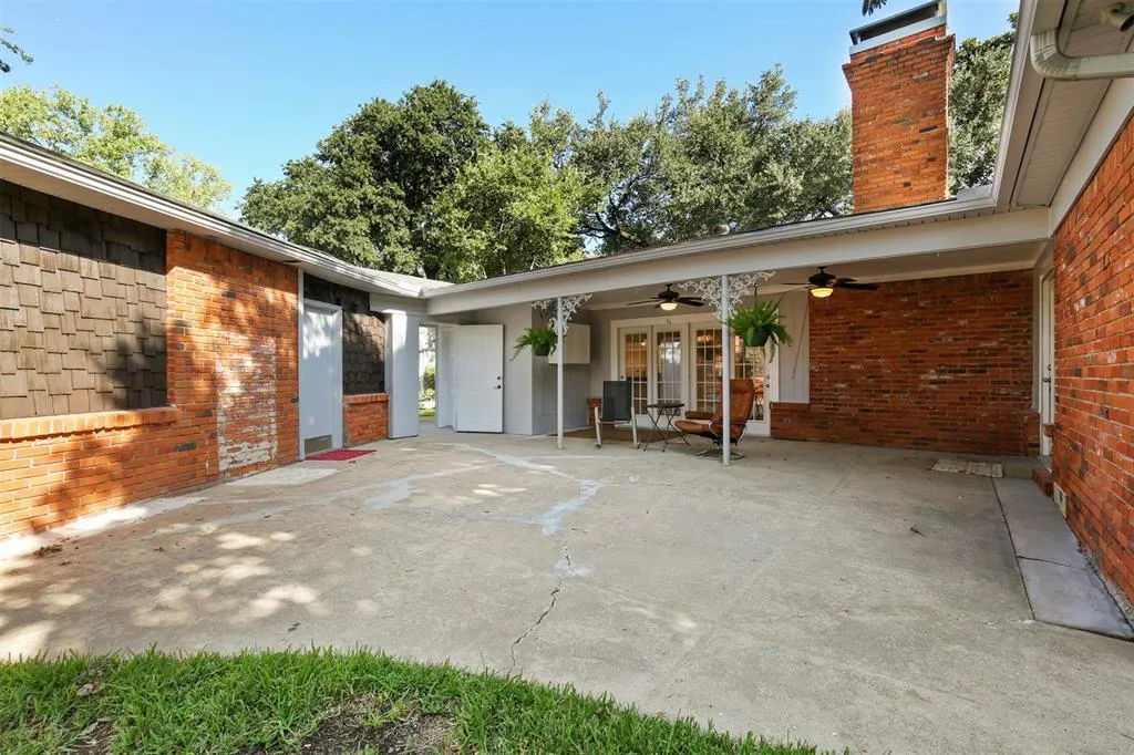 3510 Princess Lane