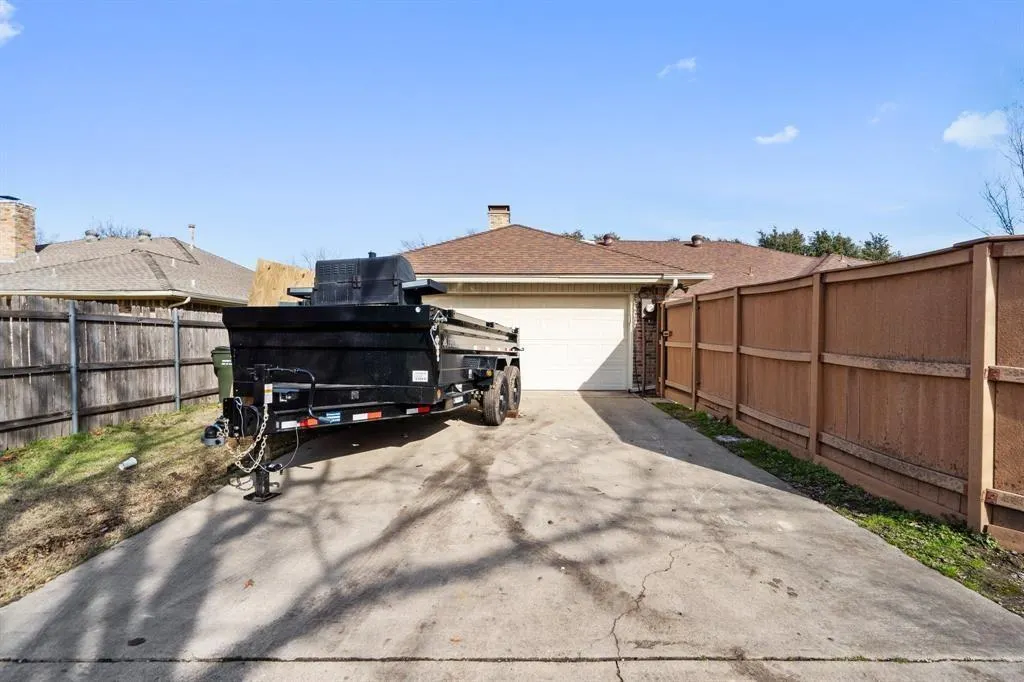4012 Camino Drive