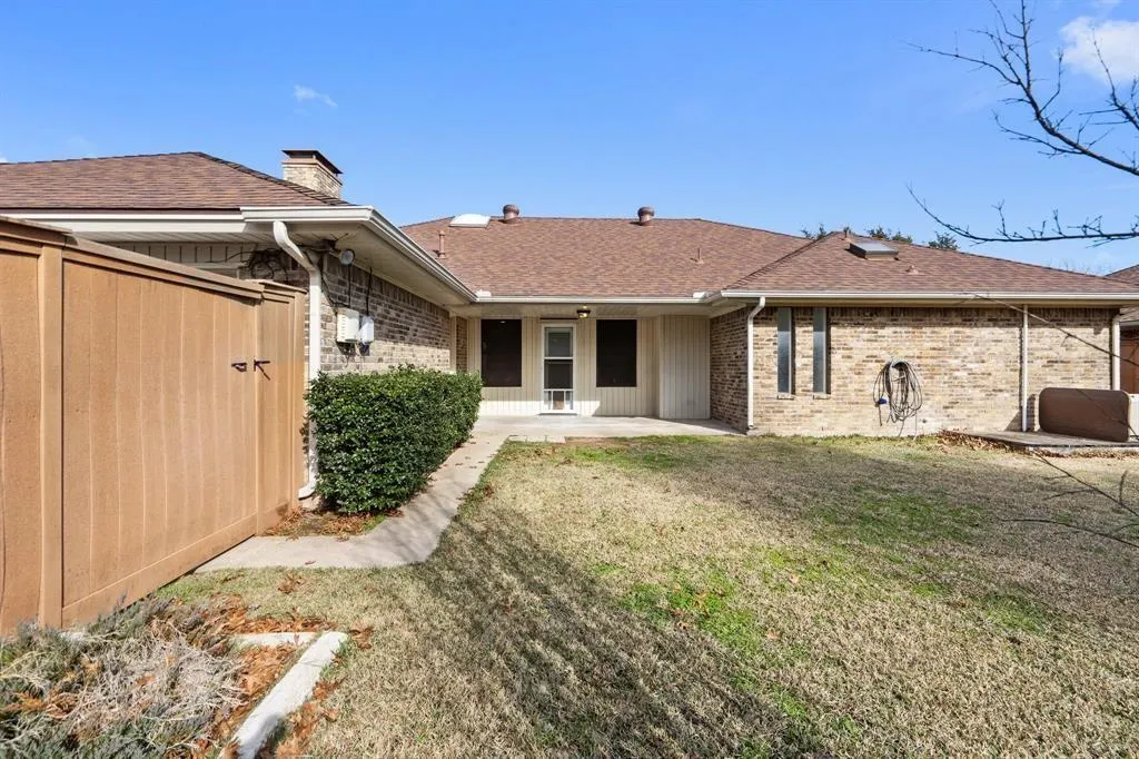 4012 Camino Drive
