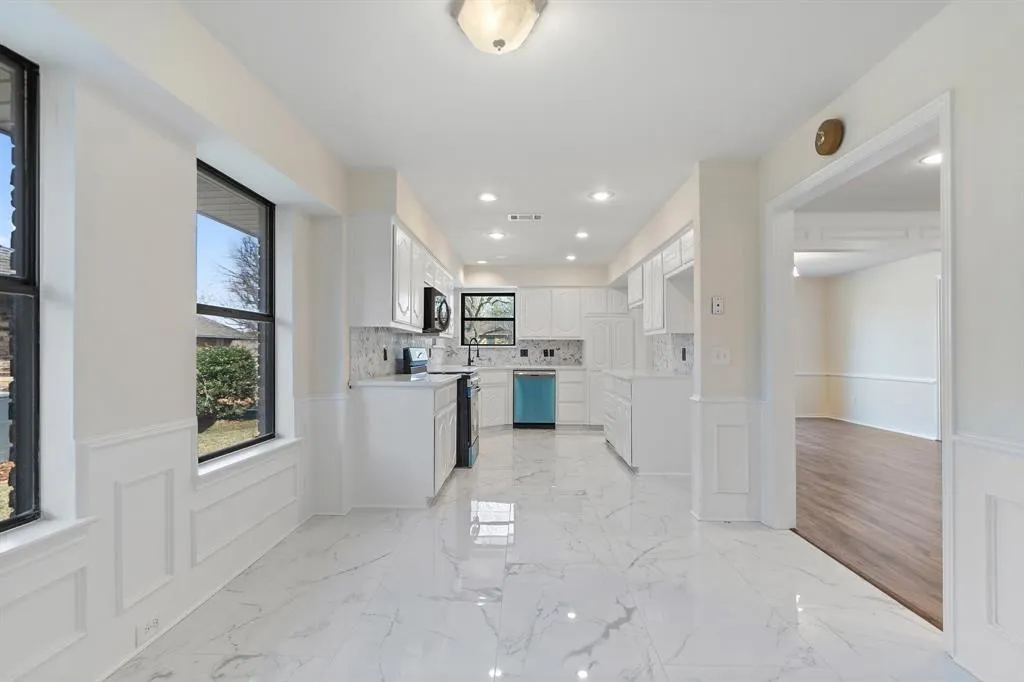 4012 Camino Drive
