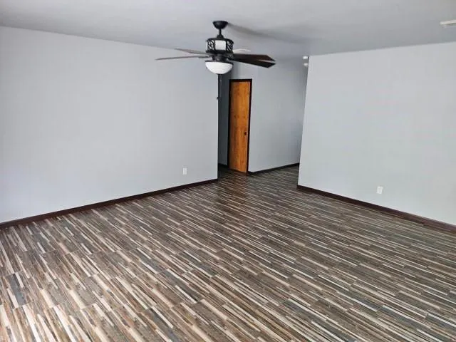 1413 Las Palmas Circle