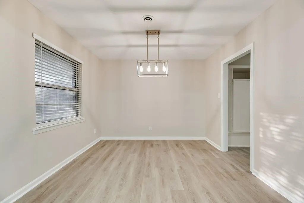 5706 Rocky Ridge Road