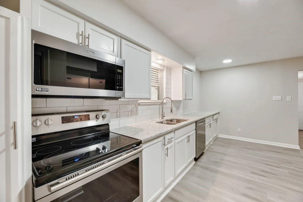5706 Rocky Ridge Road