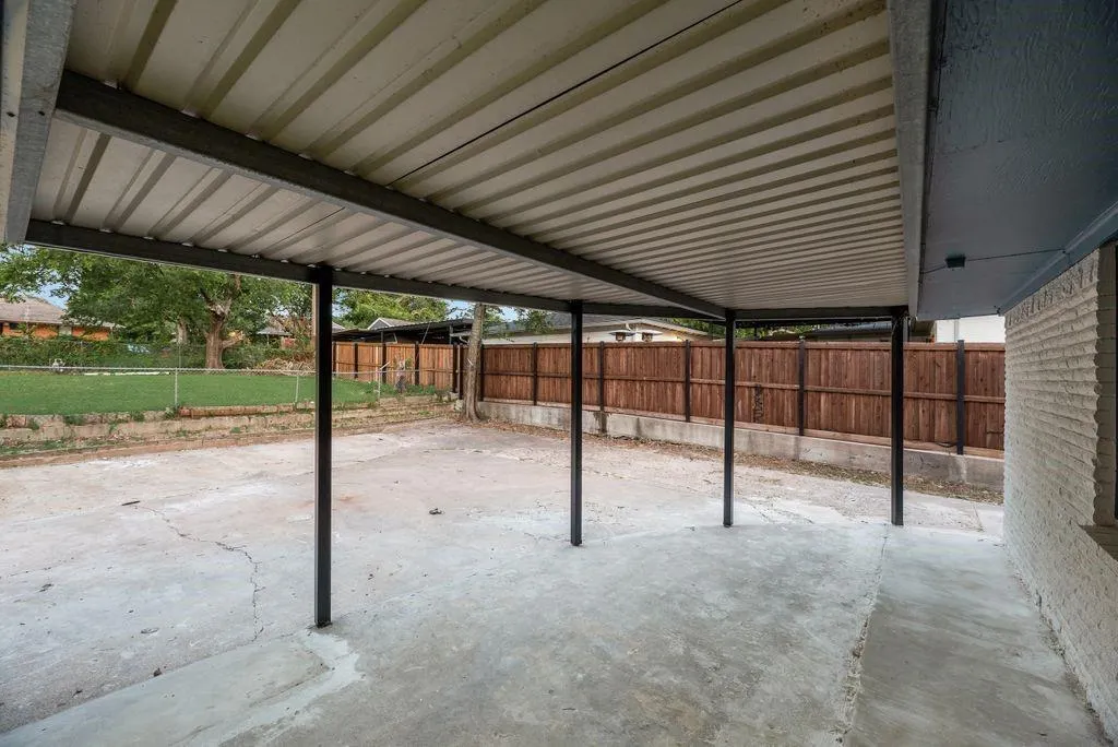 5706 Rocky Ridge Road
