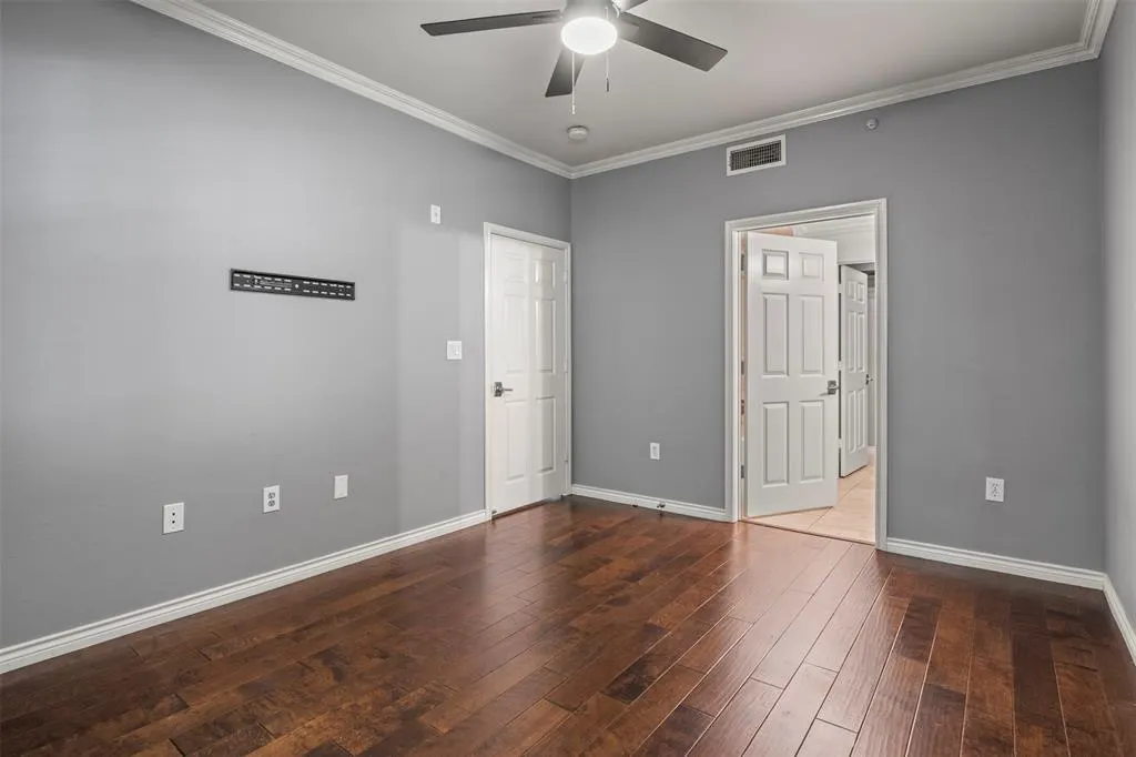 3102 Kings Road #3104