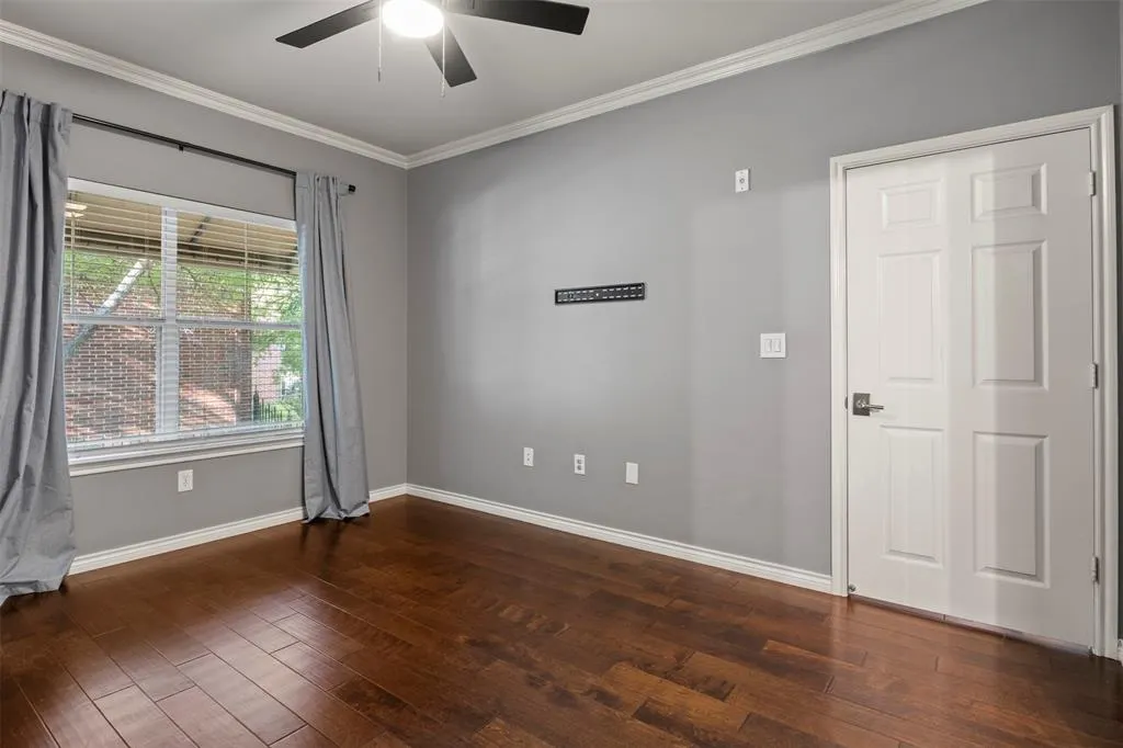 3102 Kings Road #3104