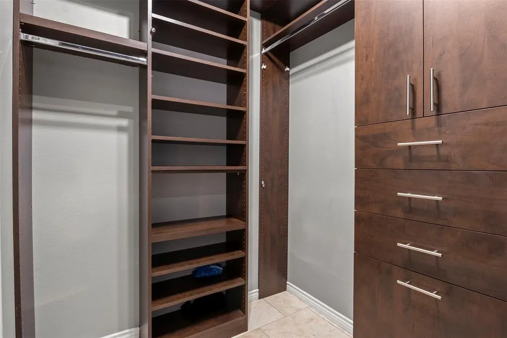 3102 Kings Road #3104