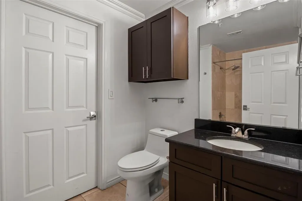 3102 Kings Road #3104