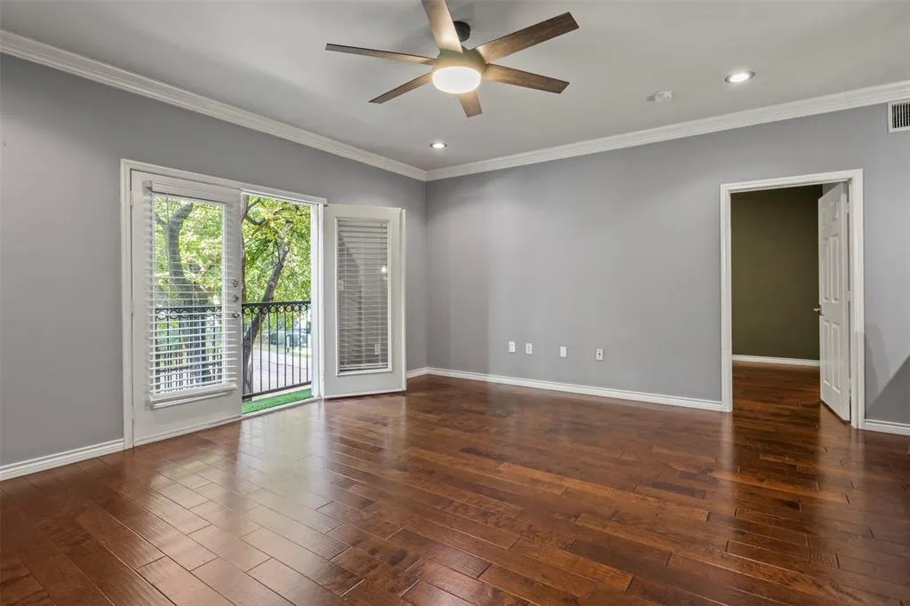 3102 Kings Road #3104