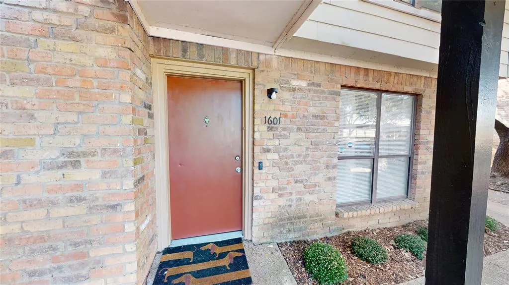 6646 E Lovers Lane #1601