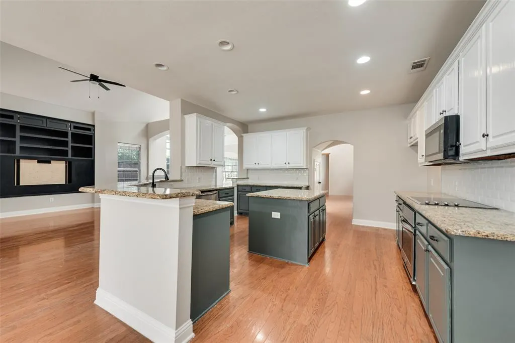 2017 Lunenburg Drive