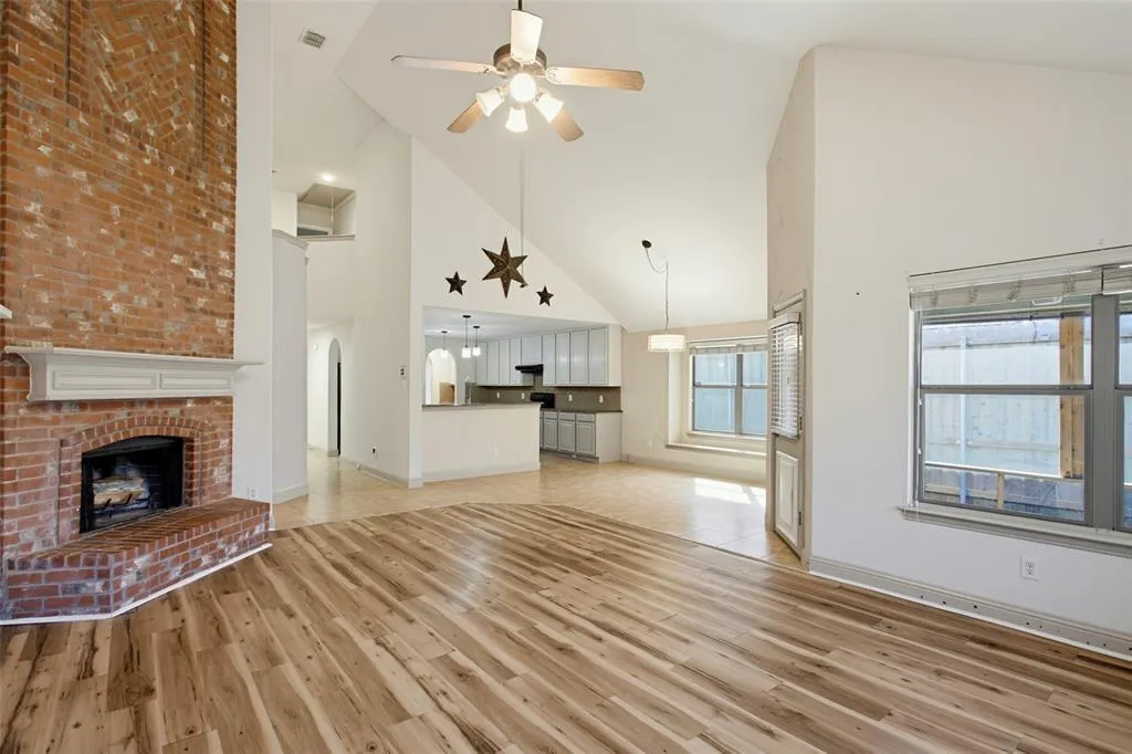 921 Tallahassee Drive