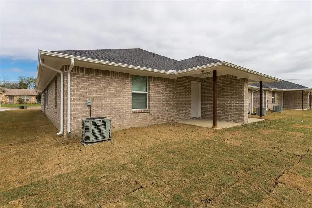 603 Casa Linda Drive #B
