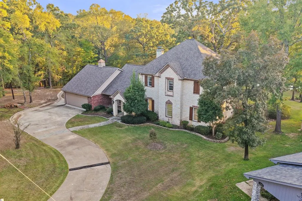 1755 County Road 2330