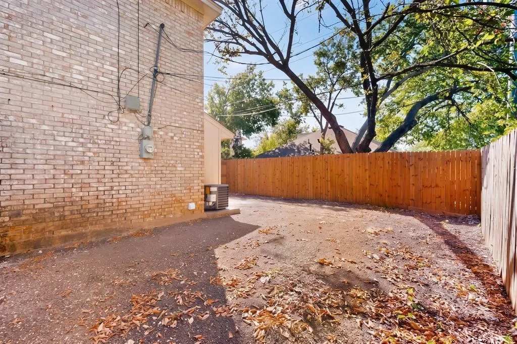 130 Graystone Place