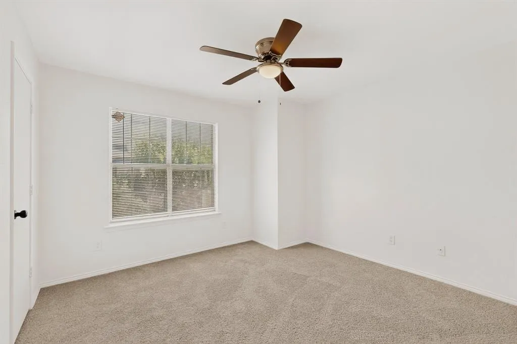 130 Graystone Place