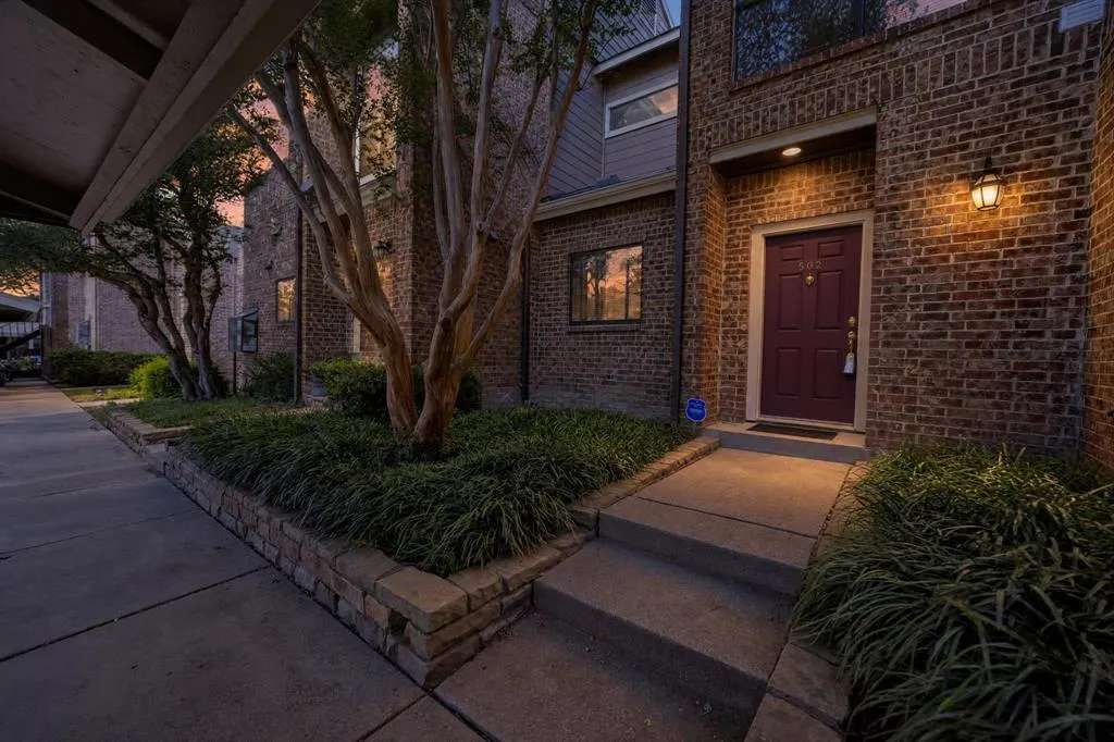5859 Frankford Road #1209