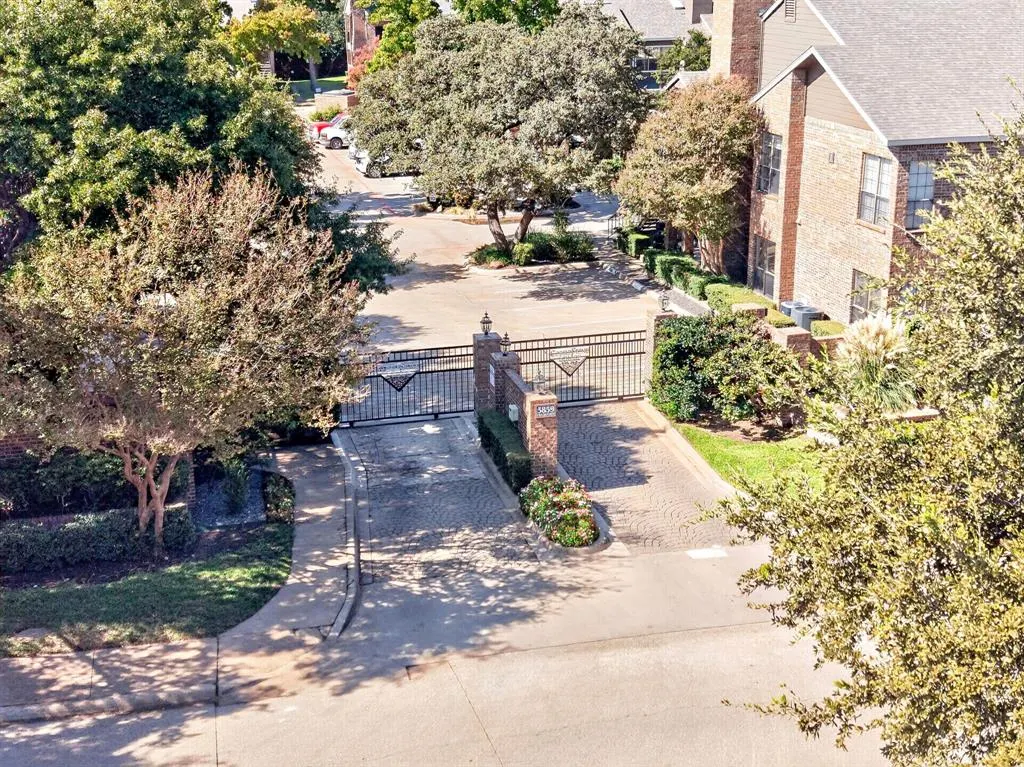 5859 Frankford Road #1209