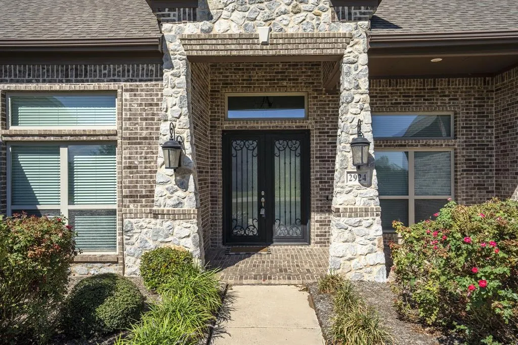 2924 Prairie View Drive