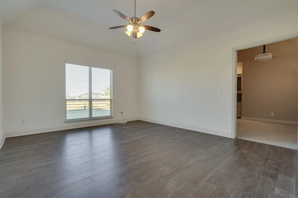 2924 Prairie View Drive