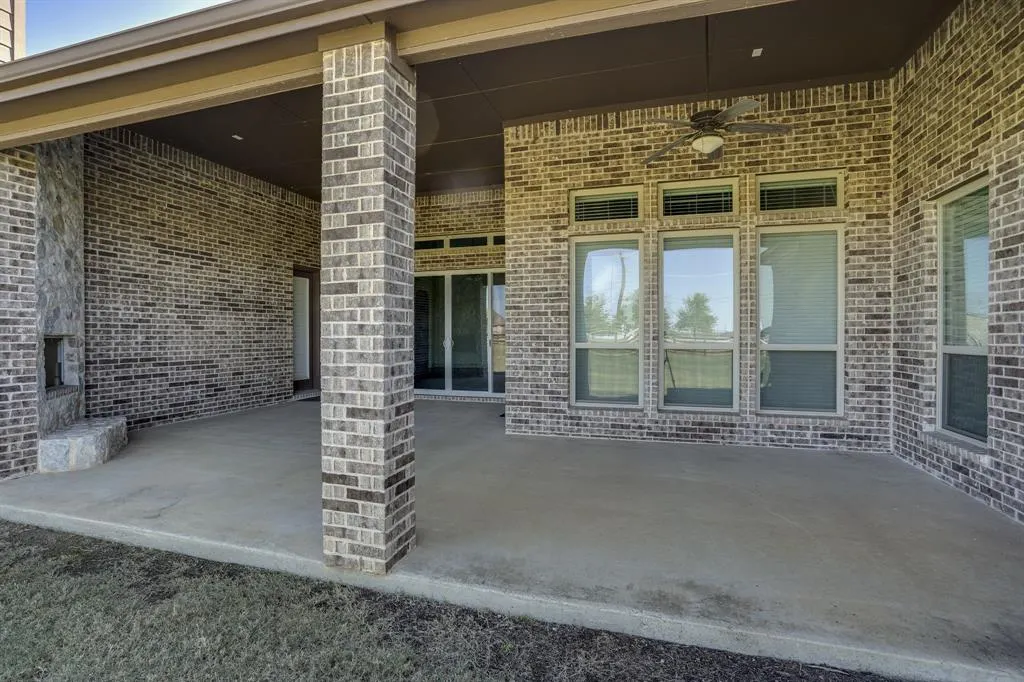 2924 Prairie View Drive