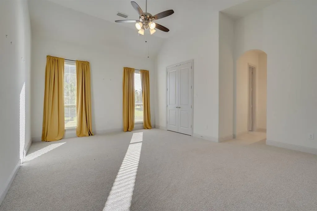 2924 Prairie View Drive
