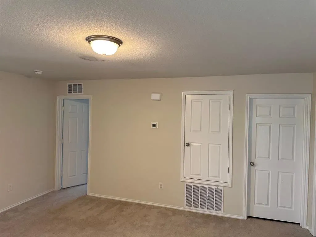 807 Ozark Path