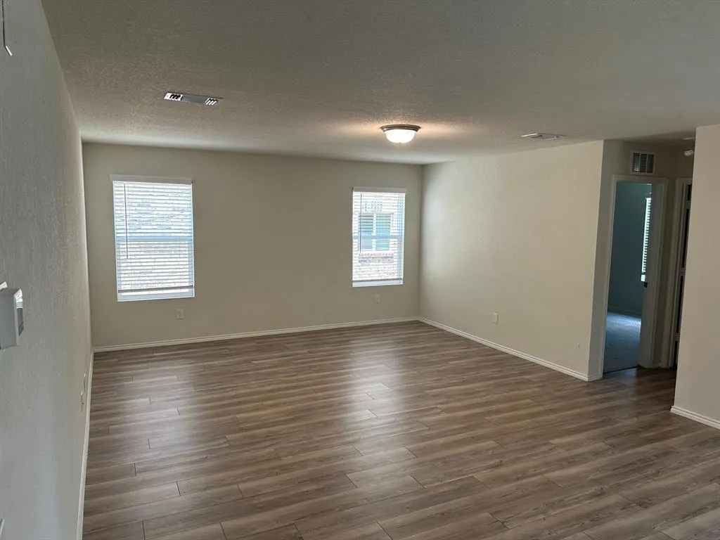 807 Ozark Path