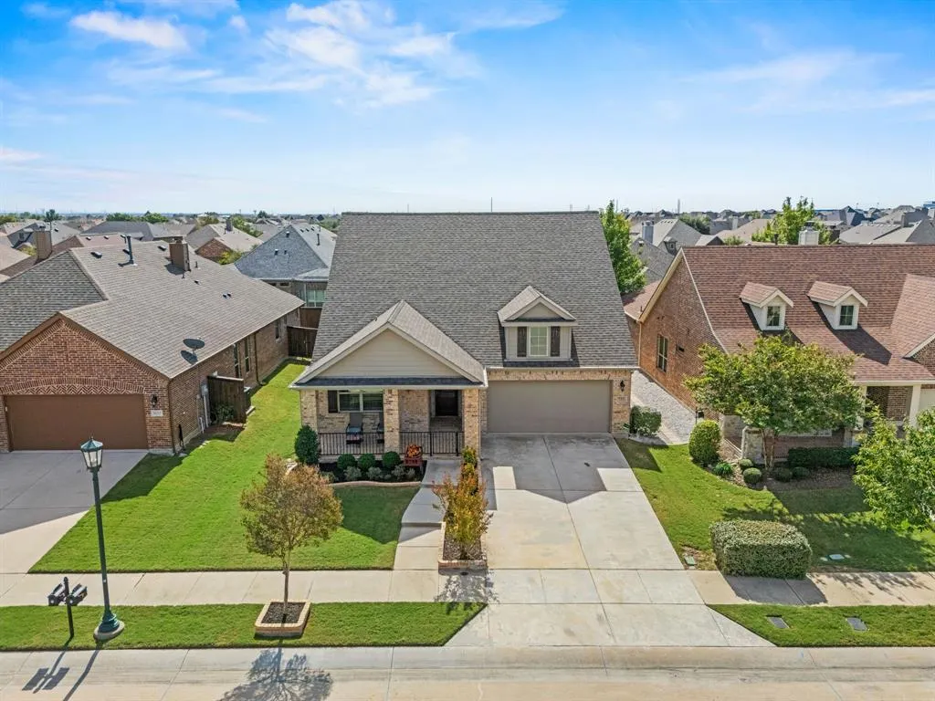724 Louisville Road